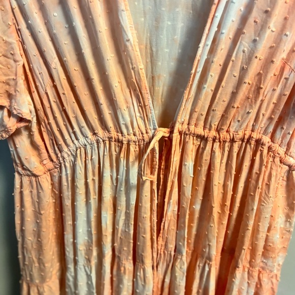 Torrid Women's Peach Tie-Dye Clip-
Dot Kimono Wrap Size 3 - Picture 2 of 5